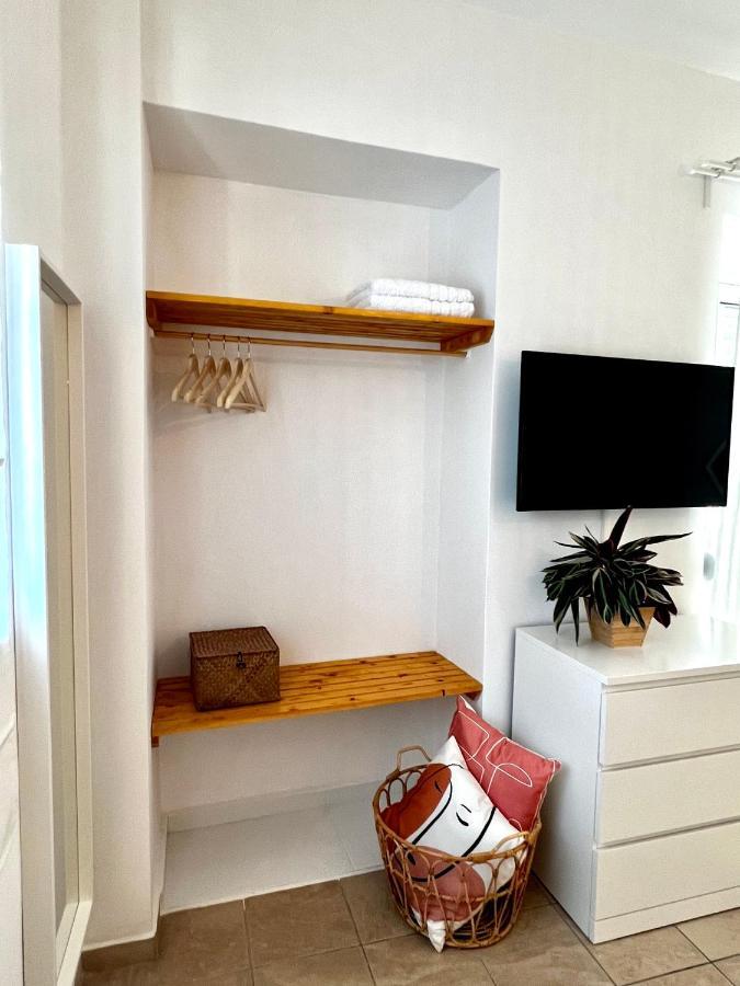 Downtown Apartments Rhodes City Bagian luar foto