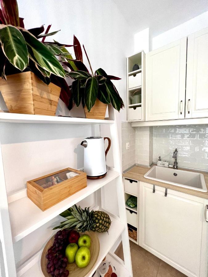 Downtown Apartments Rhodes City Bagian luar foto